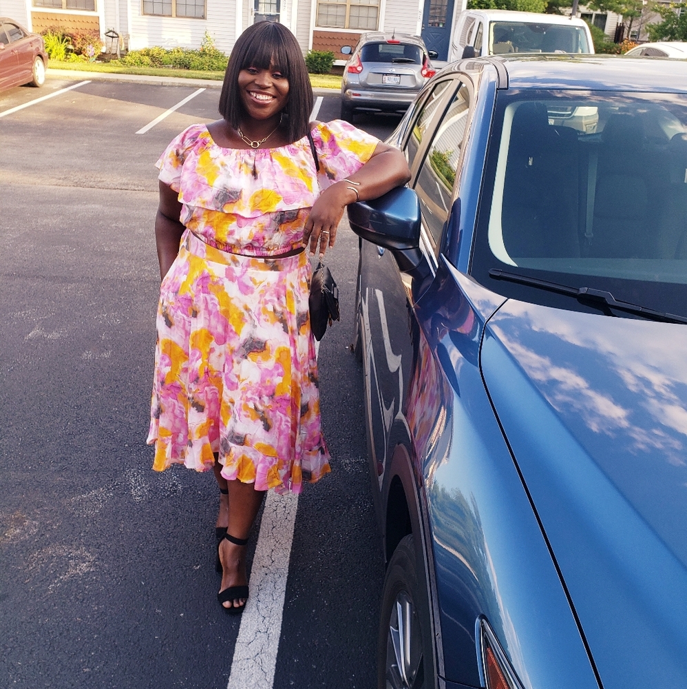 Meet your Posher, Assiatu